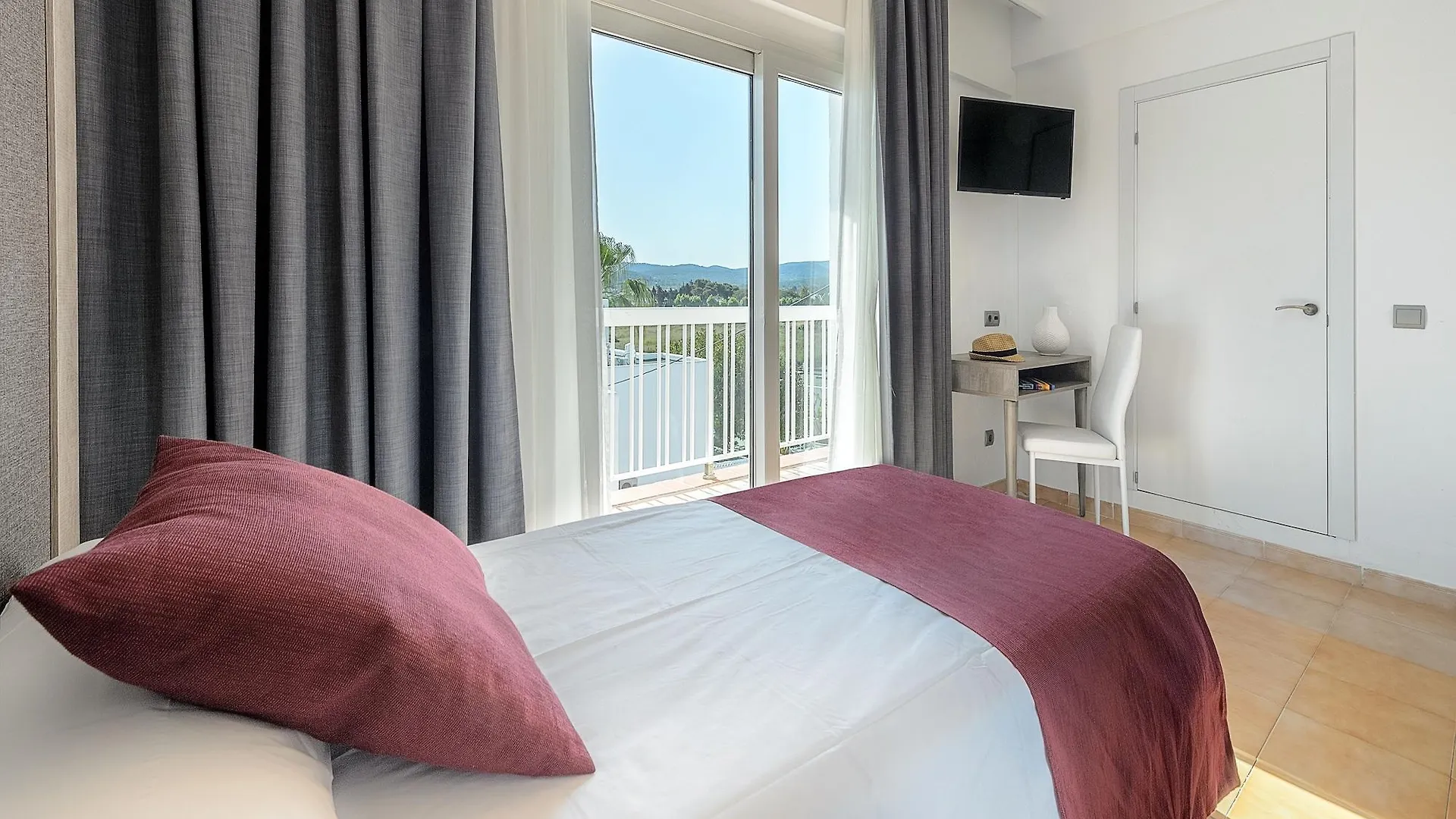 ***  Hotel Vibra Marco Polo I - Adults Only San Antonio  Španělsko